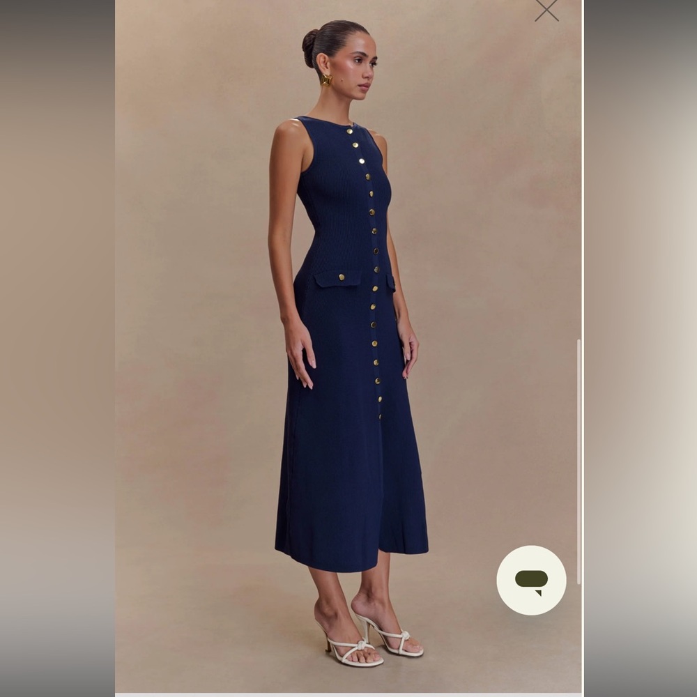 Sawyer Sleeveless Buttoned Maxi